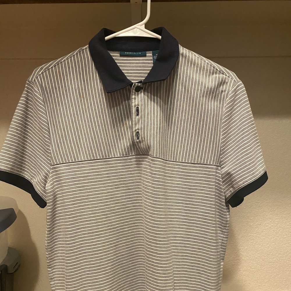 Men’s Perry Ellis polo
